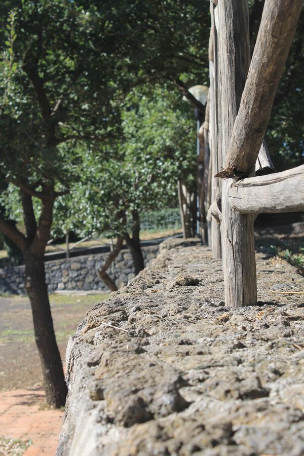 Le Cisterne Dell'Etna Otel Calcerana-Marina Dış mekan fotoğraf