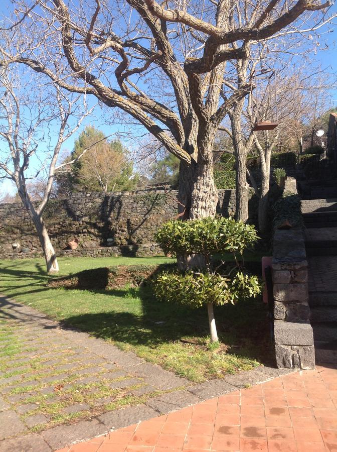 Le Cisterne Dell'Etna Otel Calcerana-Marina Dış mekan fotoğraf
